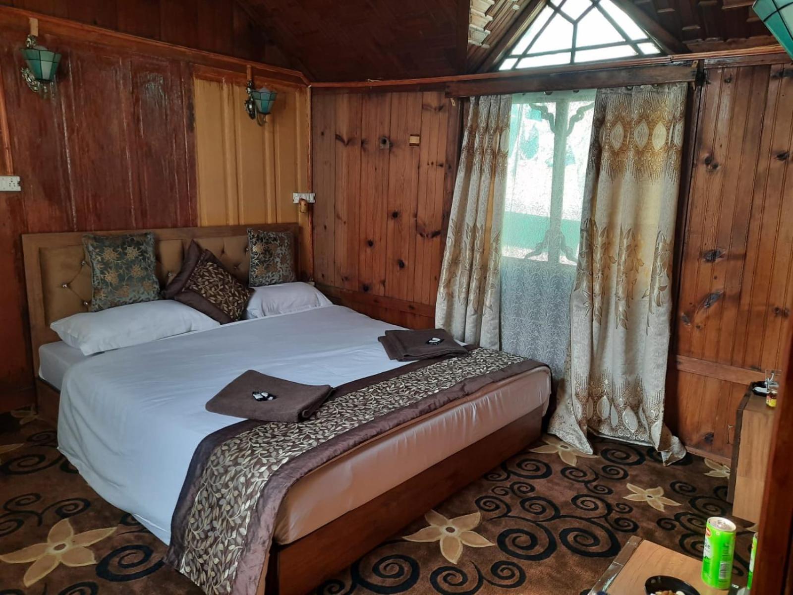 Hb Nancy Group Of Houseboats Hotel Srinagar  Exterior photo